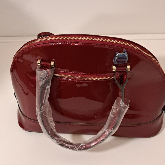 Stauer Red Patent Leather Purse NWOT - Picture 5 of 16